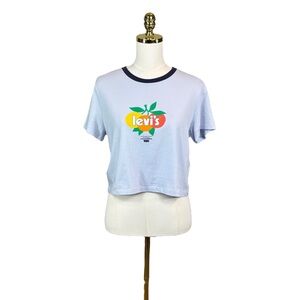 Woman’s Levi’s cropped fruit logo top size M